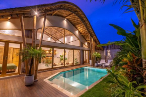 Sunny Paradise Villa by Betterplace